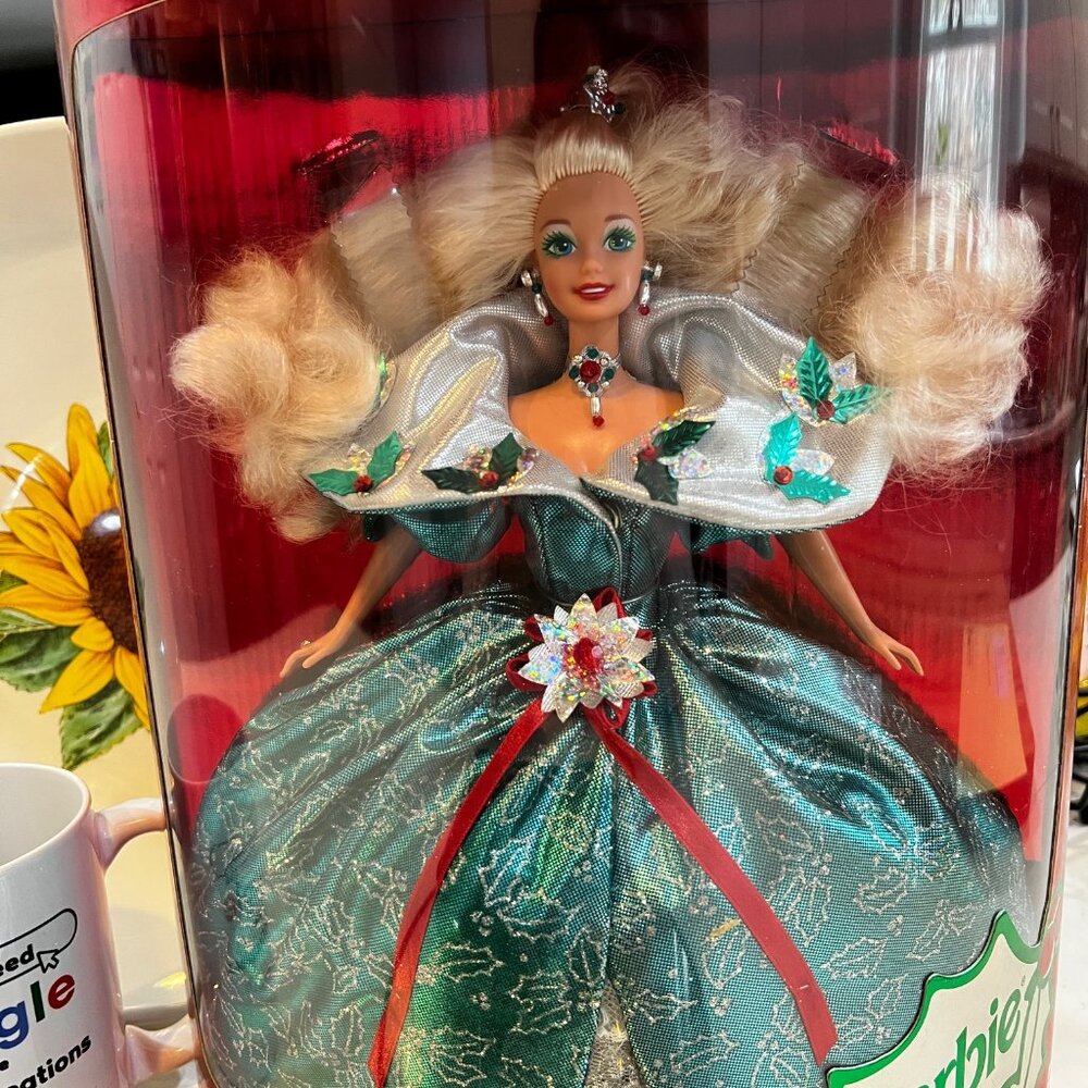 1995 Vintage Holiday Barbie